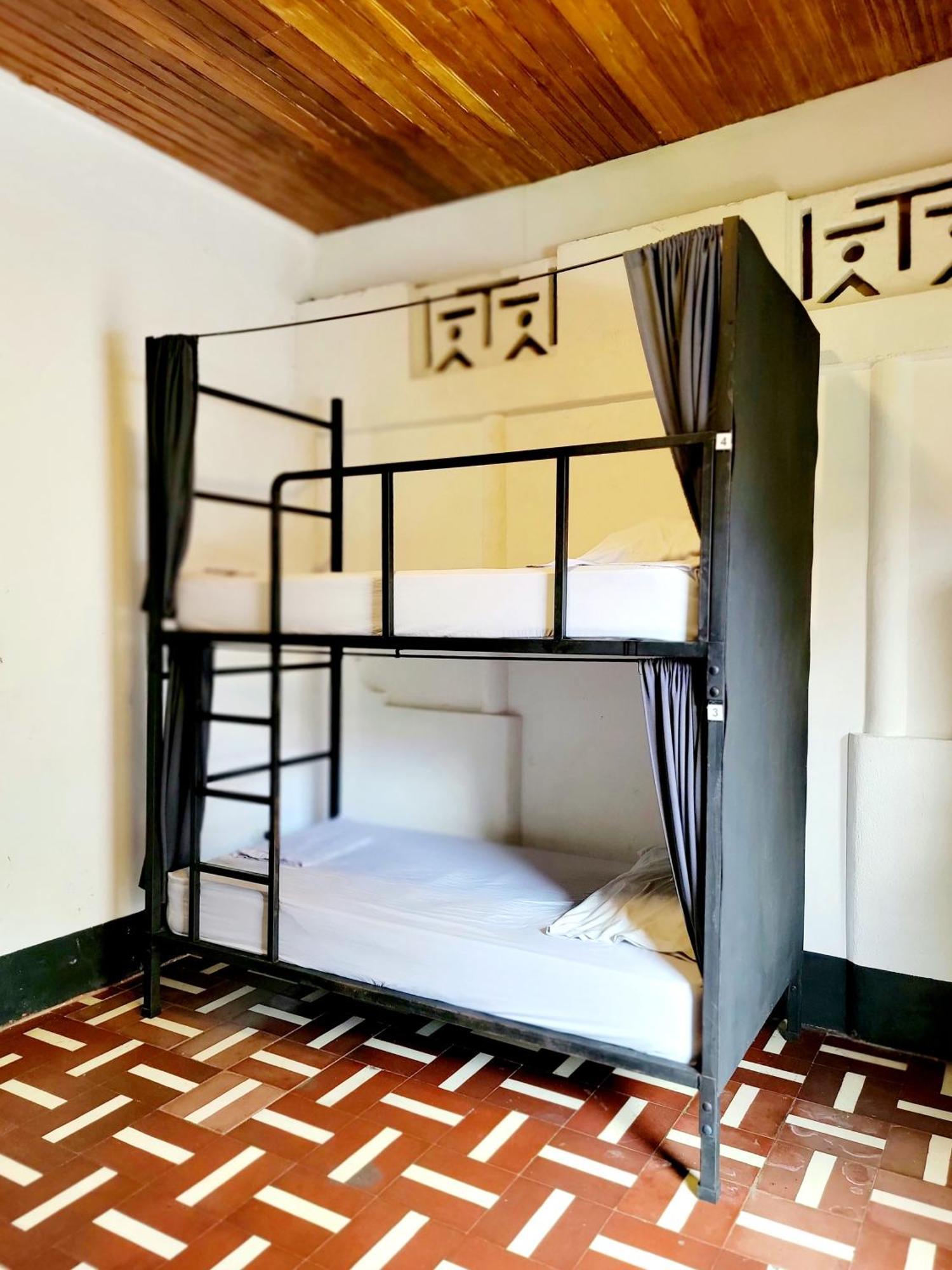 León Poco A Poco Junior旅舍 外观 照片